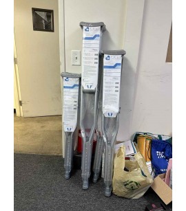 Sammy's Warehouse Children & Adults Push-Button Aluminum Crutches. 5000Pairs. EXW Los Angeles